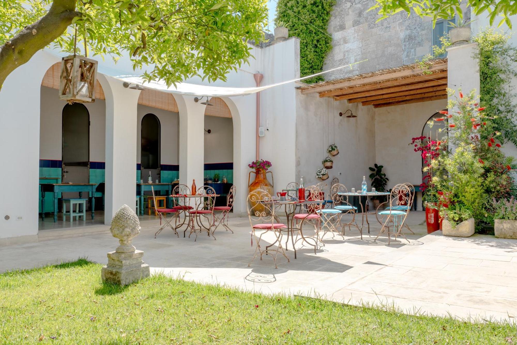 مبيت وإفطار جوردينيانو Palazzo Angelica - Luxury Retreat Otranto المظهر الخارجي الصورة